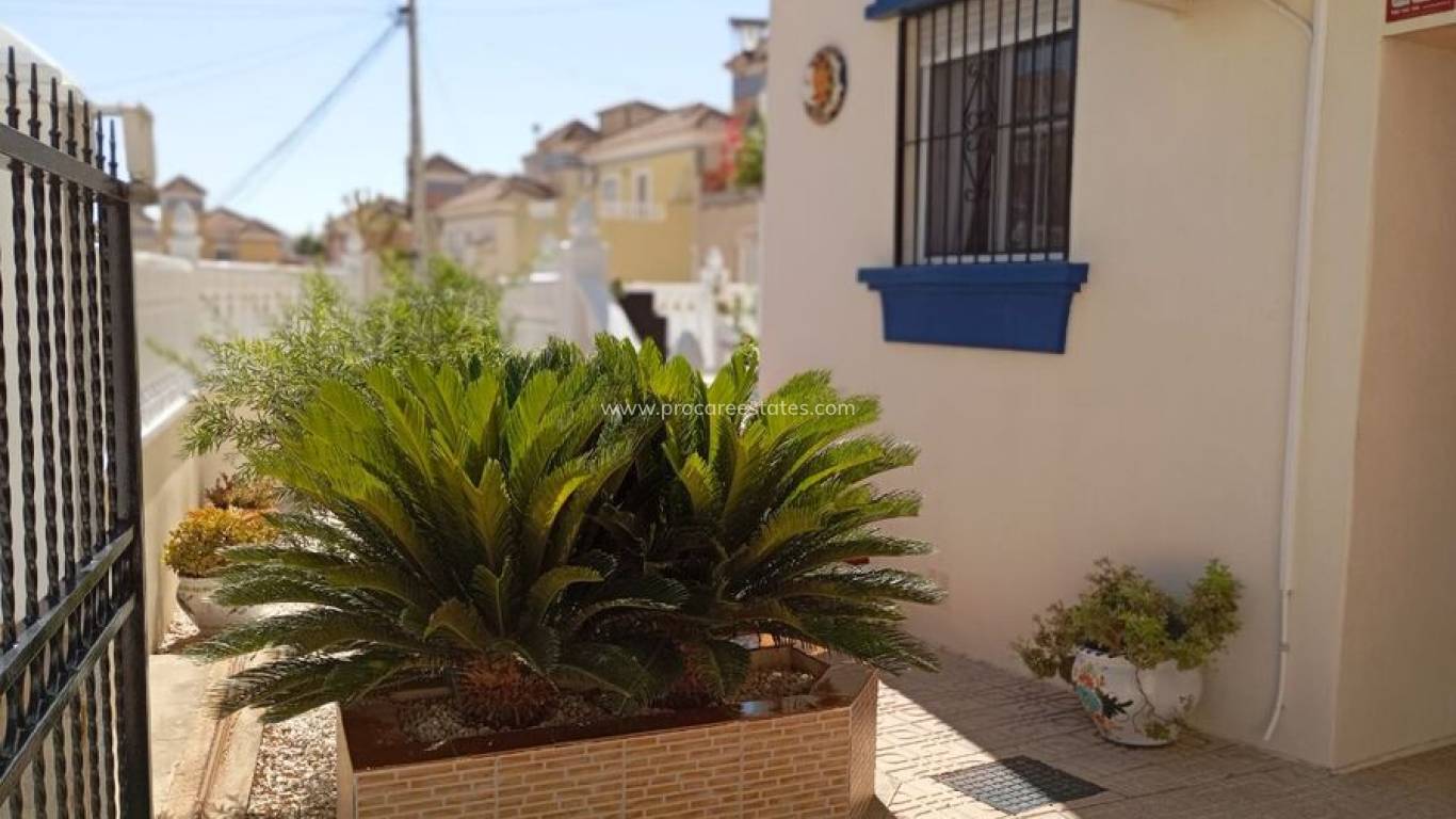 Verkoop - Villa - Orihuela Costa - Villamartin