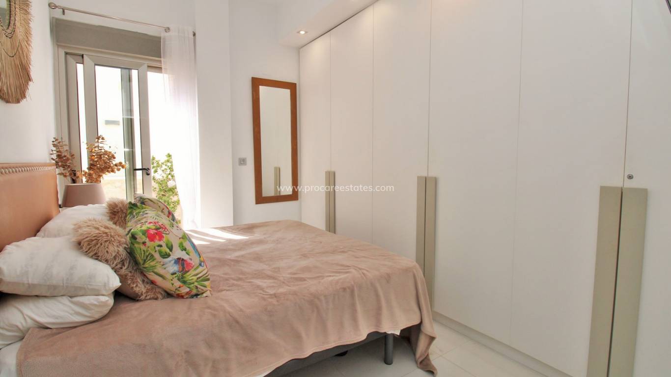 Verkoop - Villa - Orihuela Costa - Villamartin