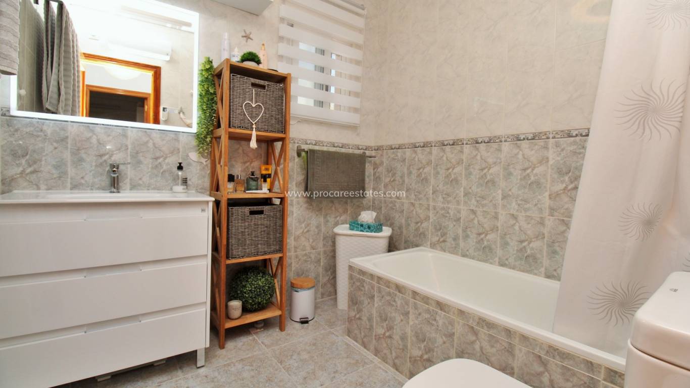 Verkoop - Villa - Orihuela Costa - Villamartin