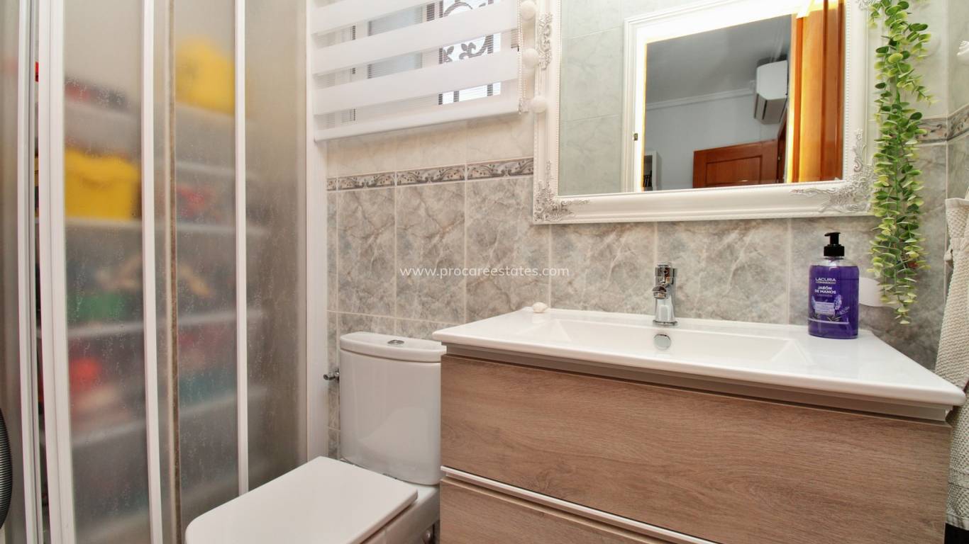 Verkoop - Villa - Orihuela Costa - Villamartin