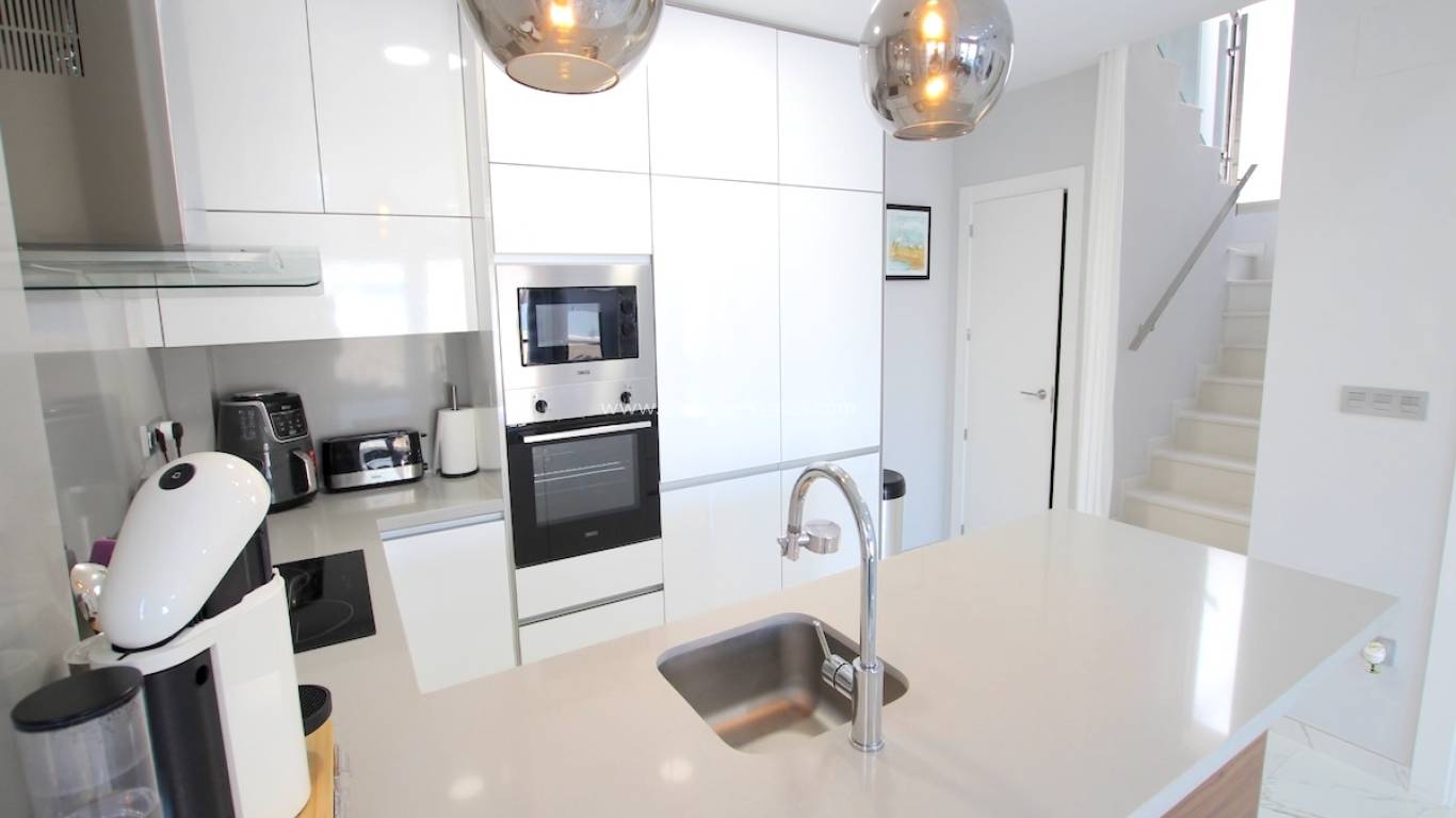 Verkoop - Villa - Orihuela Costa - Villamartin