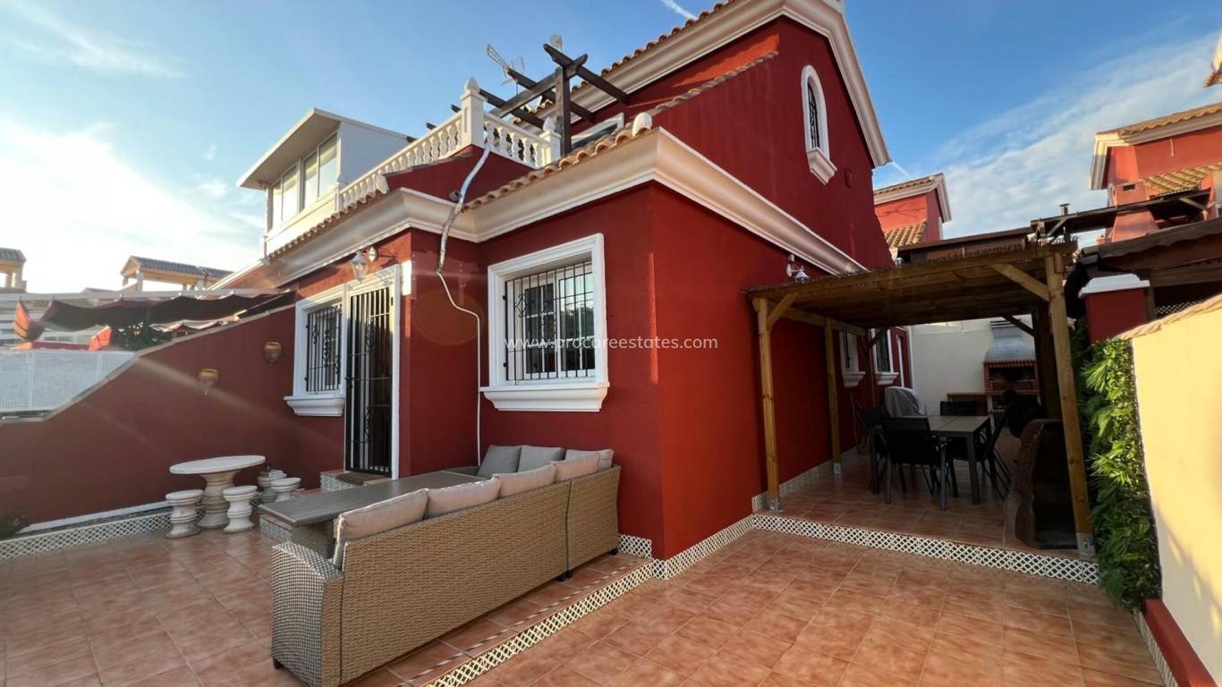 Verkoop - Villa - Orihuela Costa - Villamartin