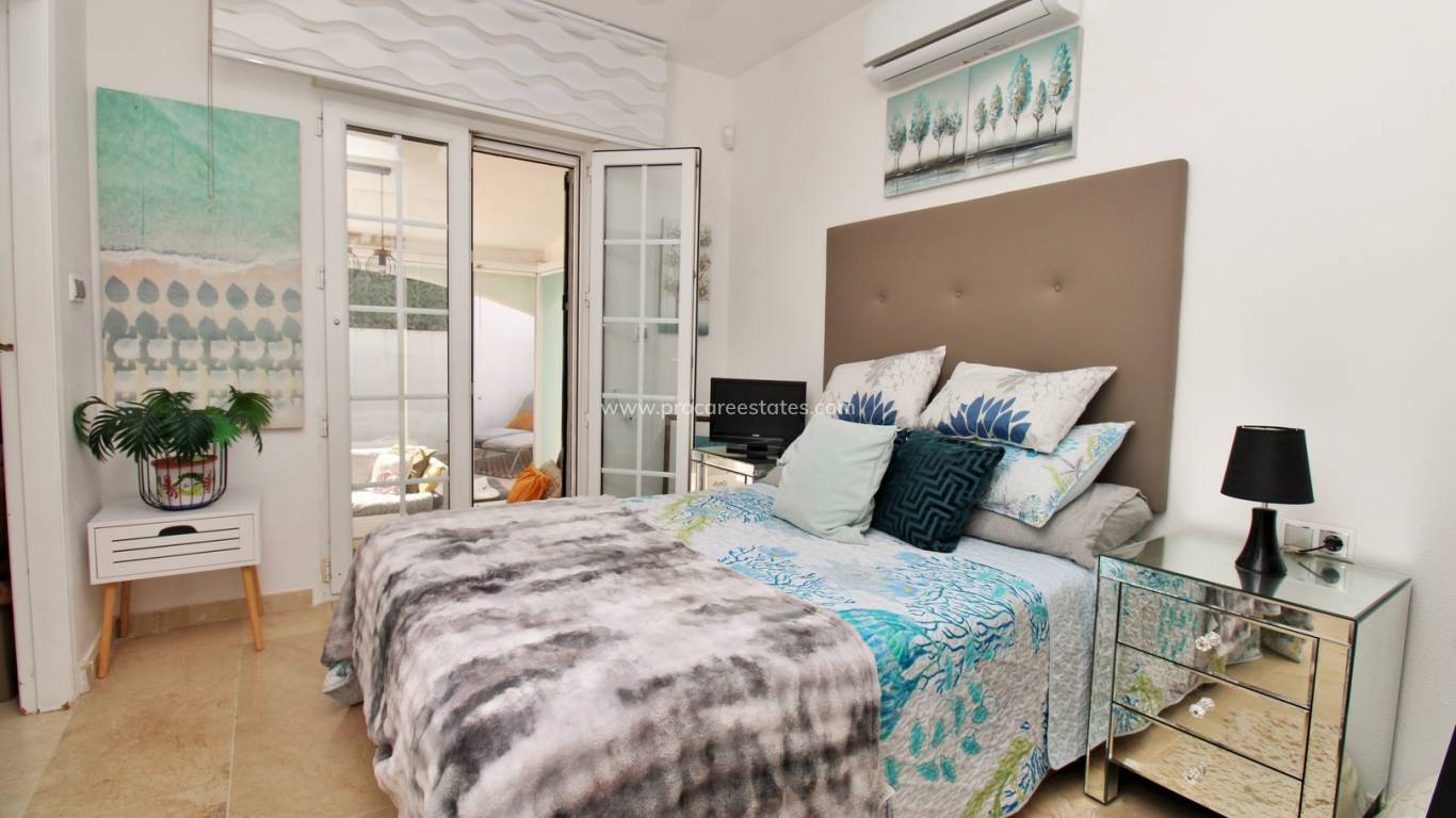 Verkoop - Villa - Orihuela Costa - Villamartin