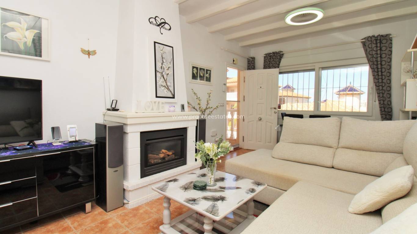 Verkoop - Villa - Orihuela Costa - Villamartin