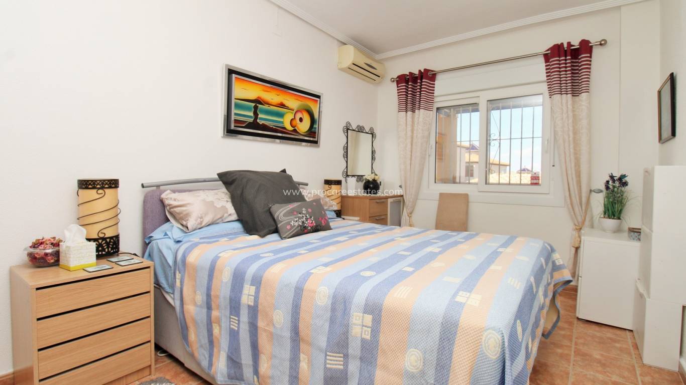 Verkoop - Villa - Orihuela Costa - Villamartin
