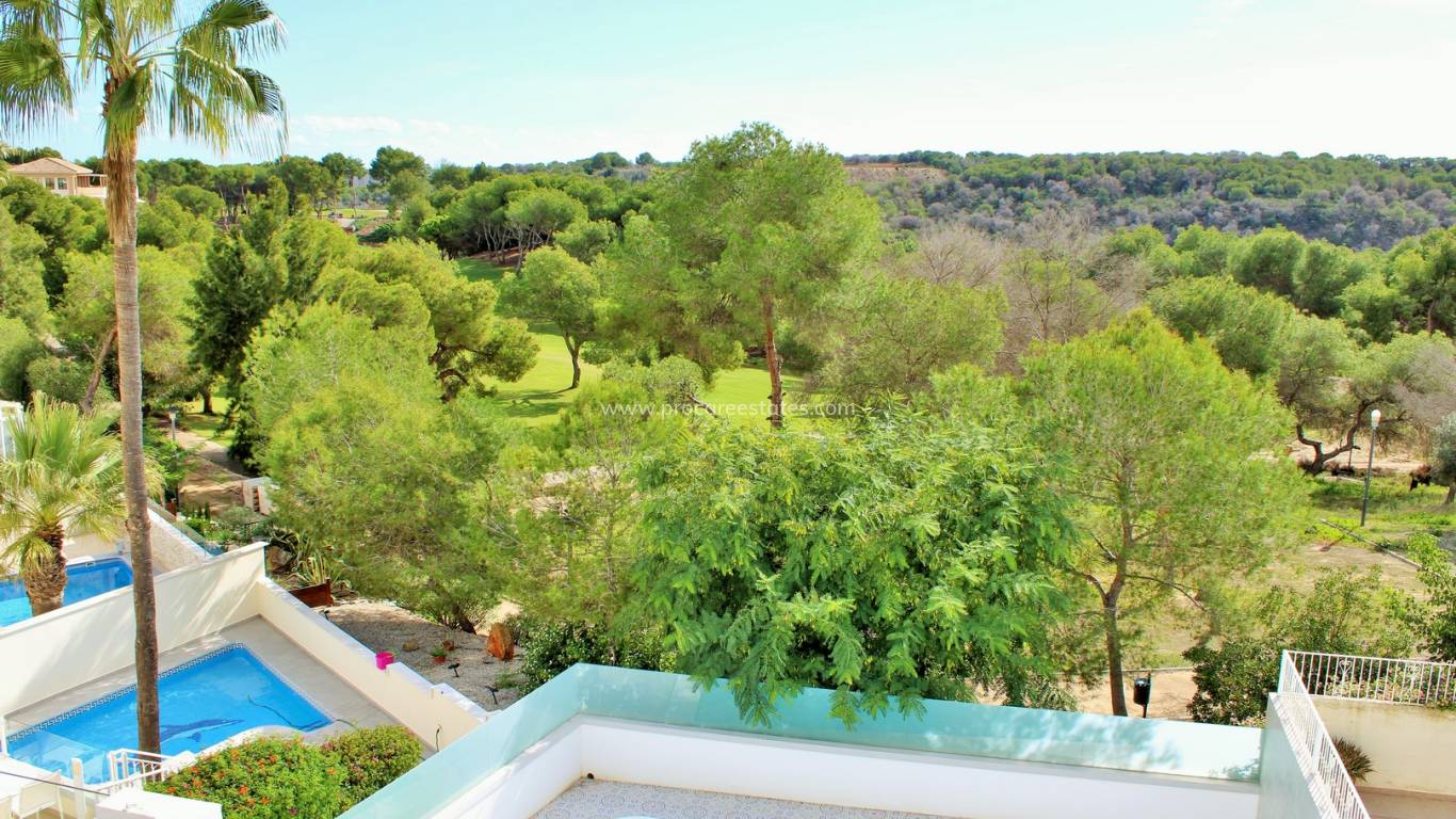 Verkoop - Villa - Orihuela Costa - Vistabella Golf