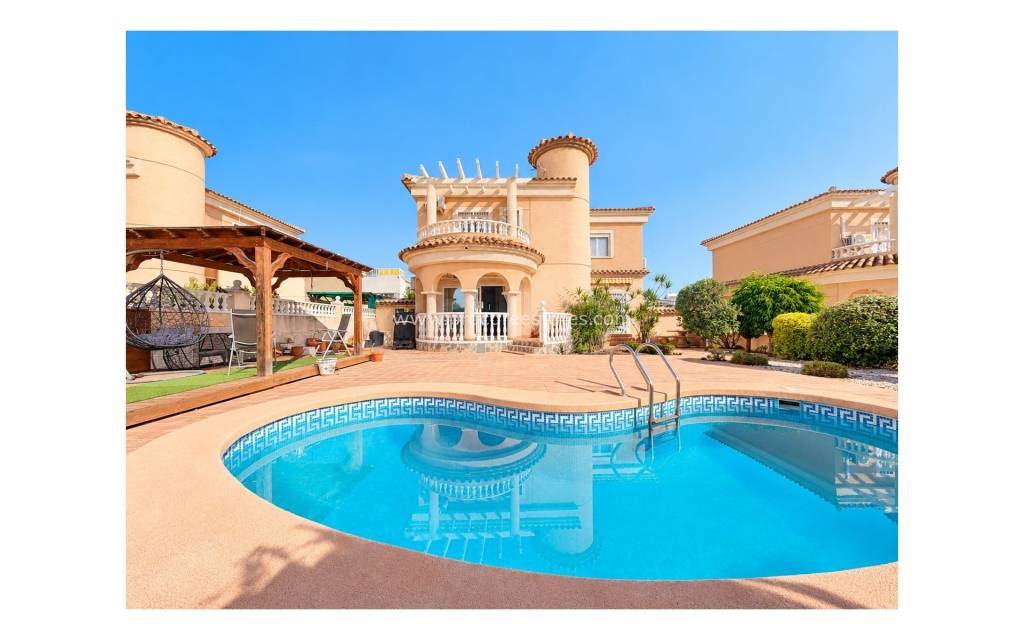 Verkoop - Villa - San Fulgencio - urb.la marina