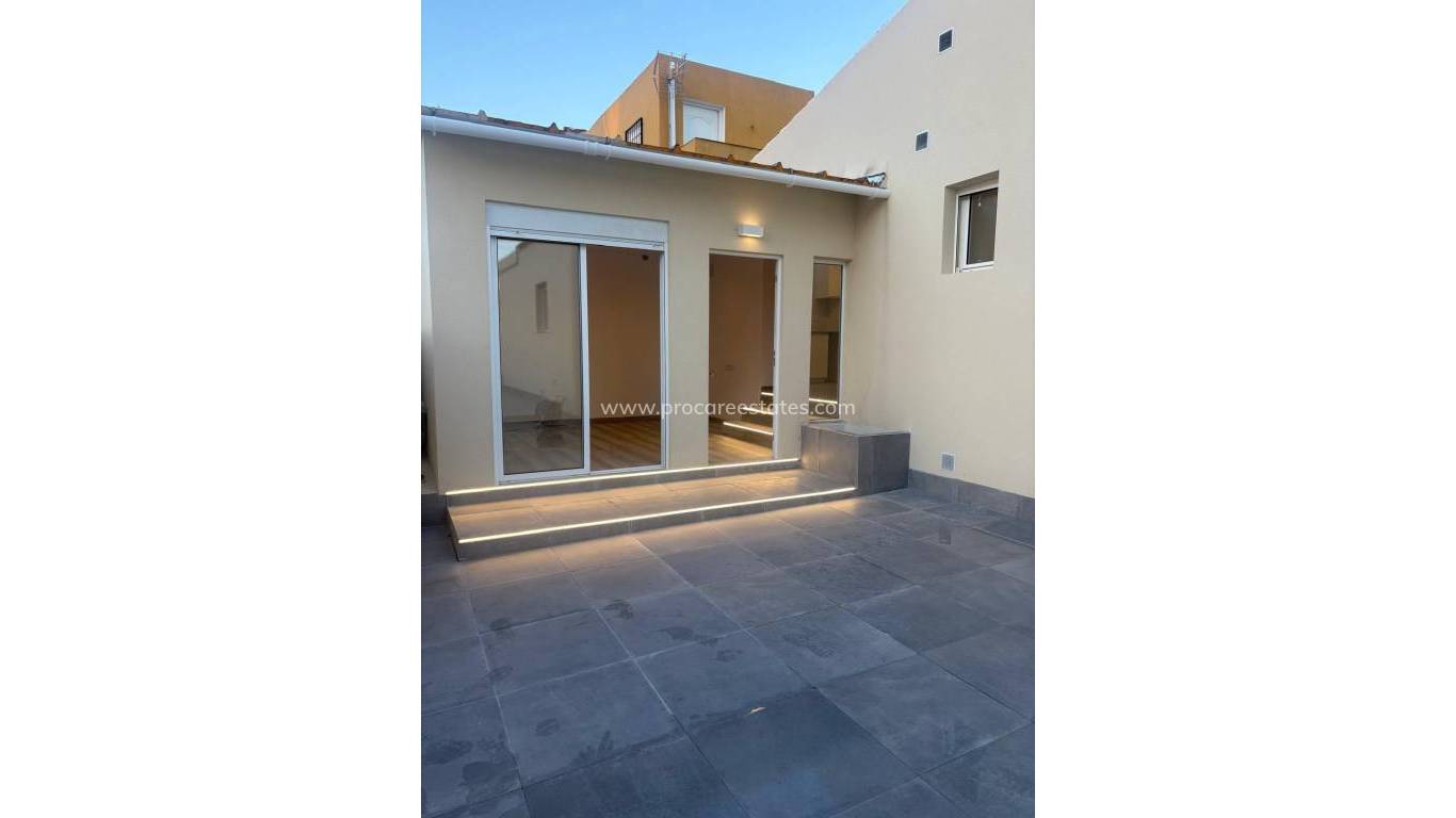 Verkoop - Villa - Torrevieja - Acequion