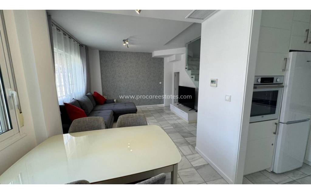 Verkoop - Villa - Torrevieja - Aguas Nuevas