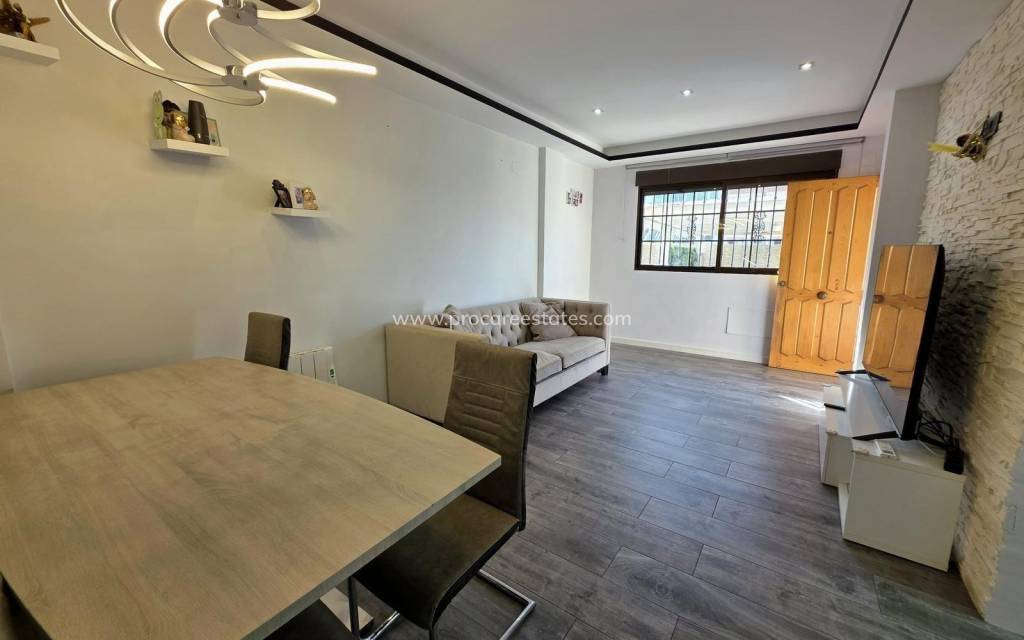 Verkoop - Villa - Torrevieja - Aguas Nuevas