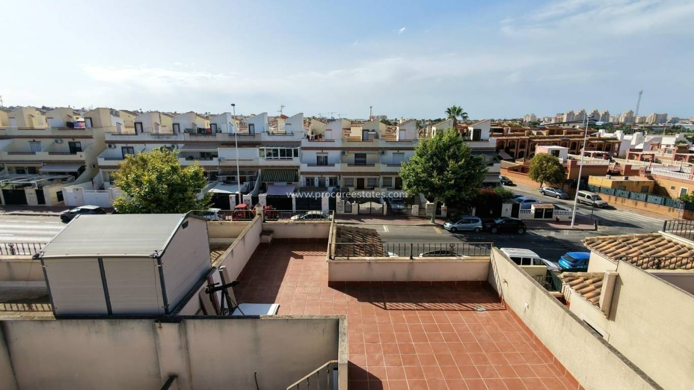 Verkoop - Villa - Torrevieja - Aguas Nuevas