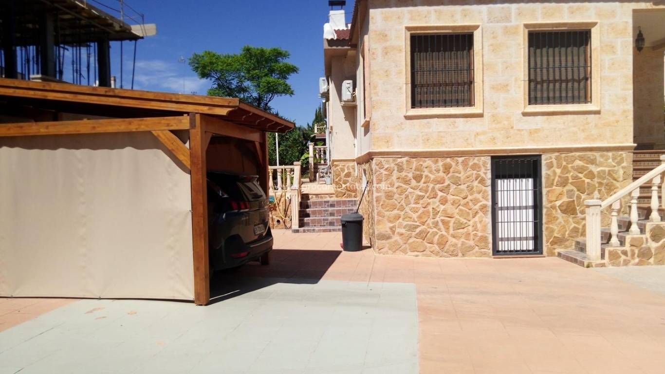 Verkoop - Villa - Torrevieja - Eliseos playa