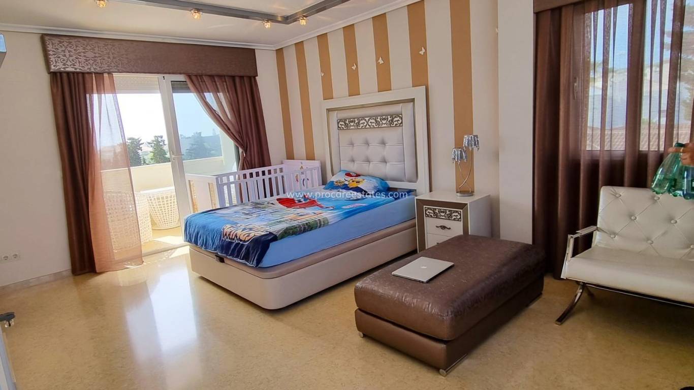 Verkoop - Villa - Torrevieja - La Mata