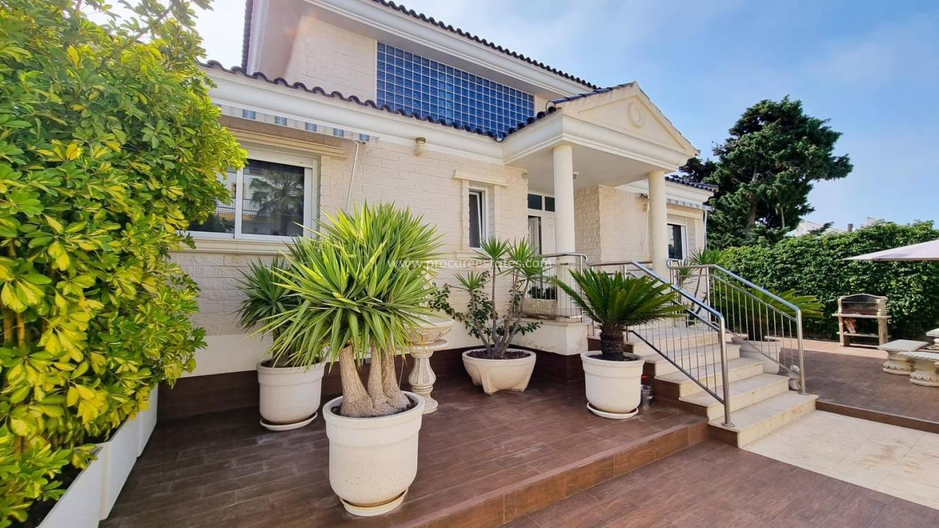 Verkoop - Villa - Torrevieja - La Mata