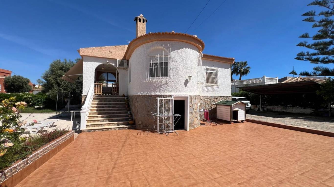 Verkoop - Villa - Torrevieja - La Siesta - El Salado - Torreta