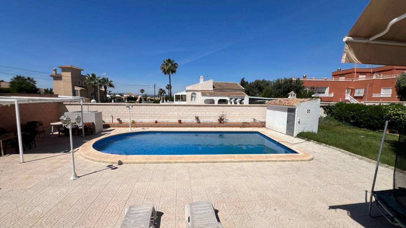 Verkoop - Villa - Torrevieja - La Siesta - El Salado - Torreta