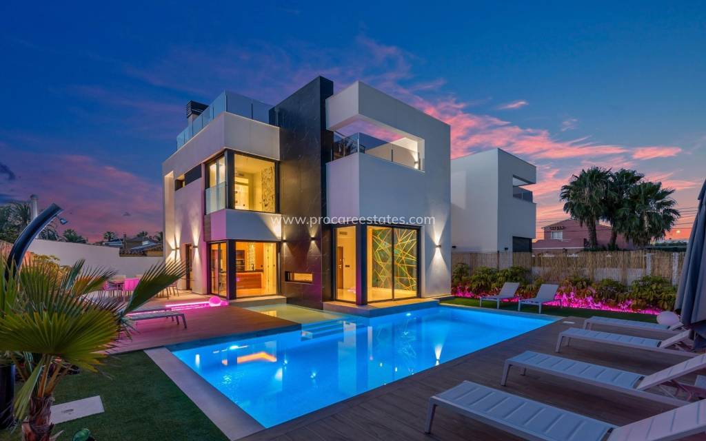 Verkoop - Villa - Torrevieja - La Siesta - El Salado - Torreta