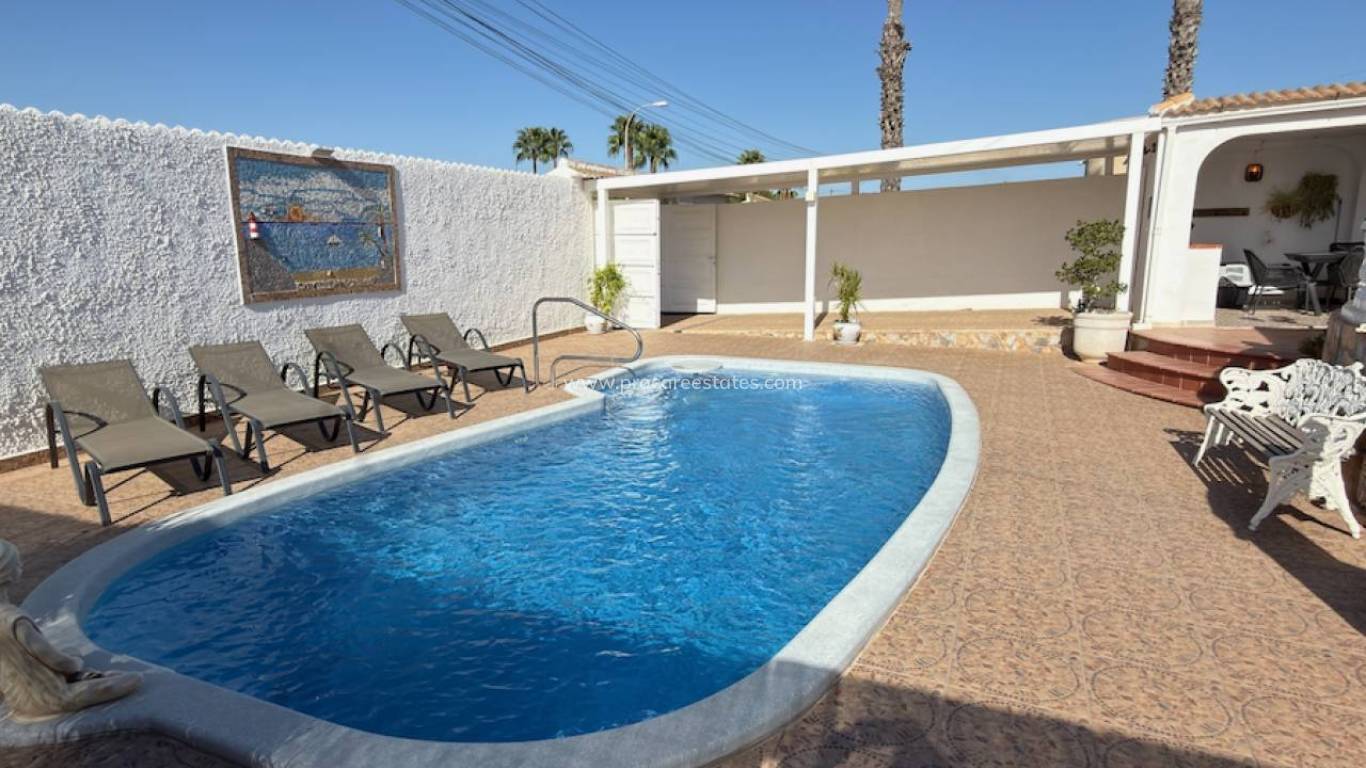 Verkoop - Villa - Torrevieja - La Siesta - San Luis