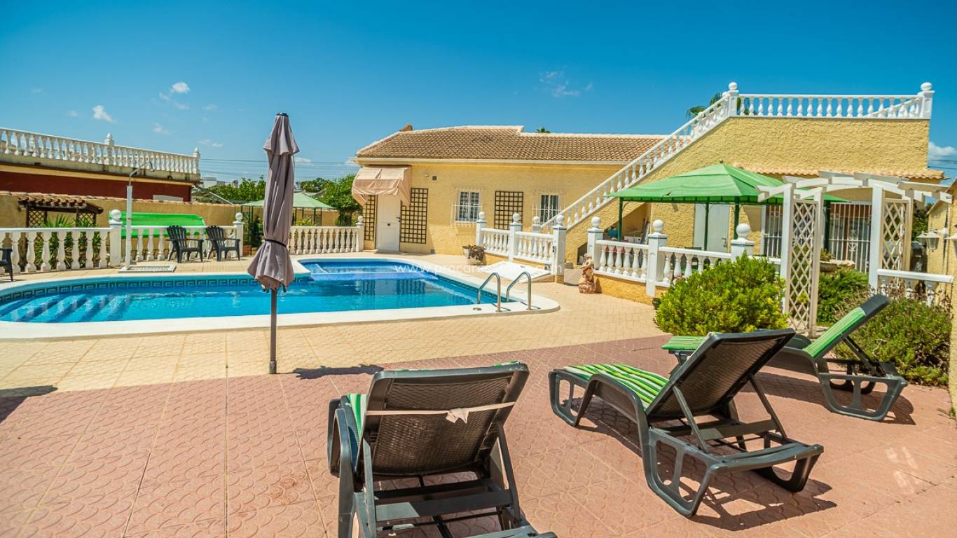 Verkoop - Villa - Torrevieja - La Siesta
