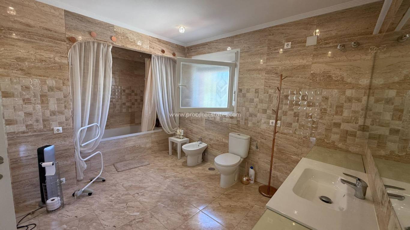 Verkoop - Villa - Torrevieja - Los Balcones - Los Altos del Edén