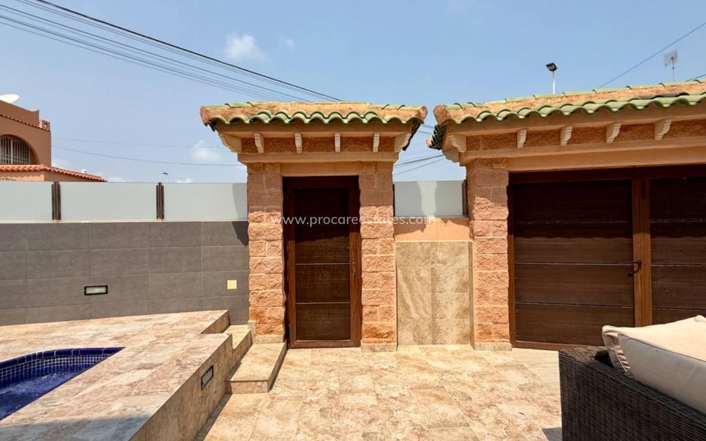 Verkoop - Villa - Torrevieja - Playa Del Cura