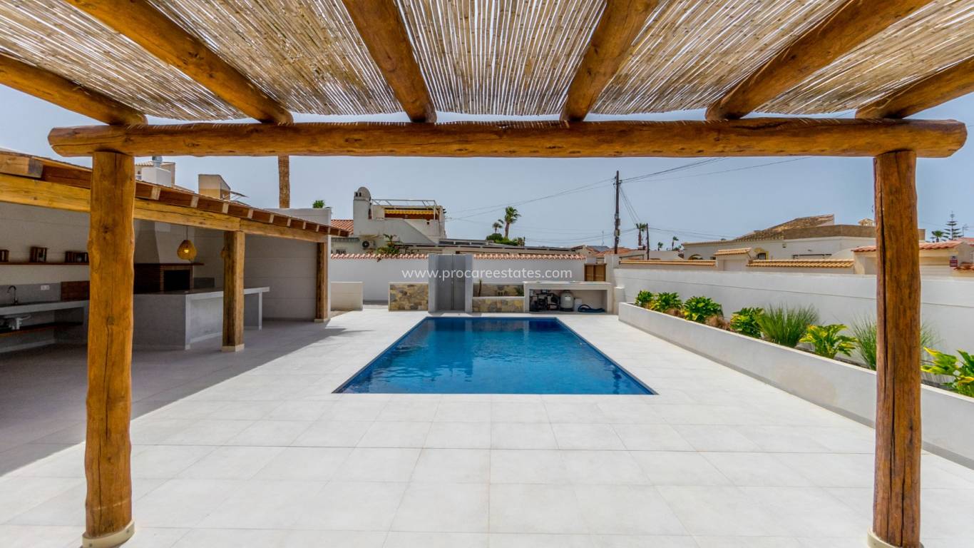 Verkoop - Villa - Torrevieja - Torreta Florida