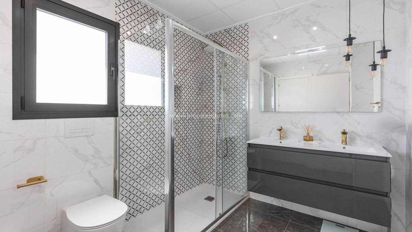 Verkoop - Villa - Torrevieja - Torreta-Florida