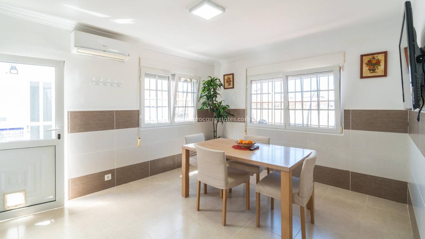 Verkoop - Villa - Torrevieja - Torreta-Florida