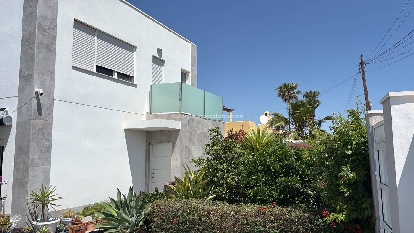 Verkoop - Villa - Torrevieja - Torreta - Florida