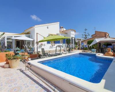 Villa - Resale - Orihuela Costa - Campoamor