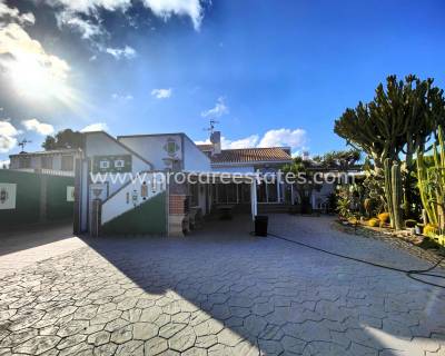 Villa - Resale - Orihuela Costa - Campoamor