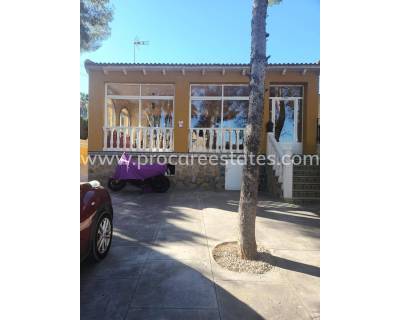 Villa - Resale - Orihuela Costa - Los Almendros-La Florida