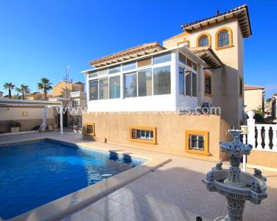 Villa - Resale - Orihuela Costa - Villamartin