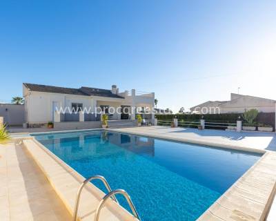 Villa - Resale - Torrevieja - La Siesta - San Luis