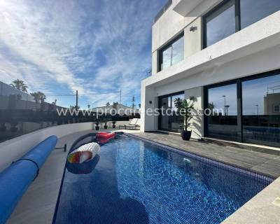 Villa - Resale - Torrevieja - SH-68506