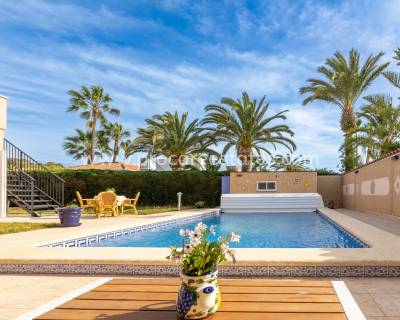 Villa - Resale - Torrevieja - Torreta-Florida