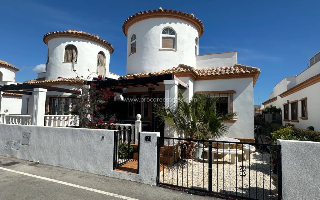 Villa - Reventa - Guardamar del Segura - El Raso