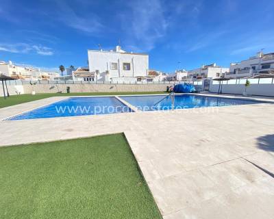 Villa - Reventa - Torrevieja - SH-13839