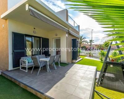 Villa - Verkoop - Orihuela Costa - La Zenia