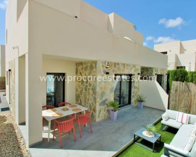 Villa - Verkoop - Orihuela Costa - Villamartin