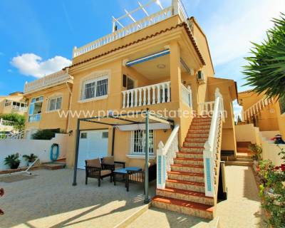 Villa - Verkoop - Orihuela Costa - Villamartin