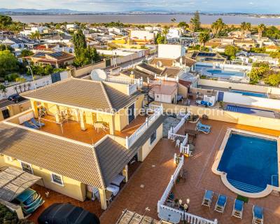 Villa - Verkoop - Torrevieja - LOS BALCONES - LOS ALTOS