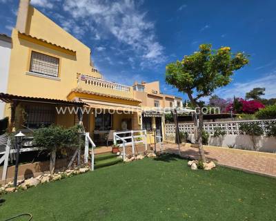 Villa - Verkoop - Torrevieja - Playa Del Cura