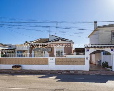 Villa - Verkoop - Torrevieja - Urbanización San Luis