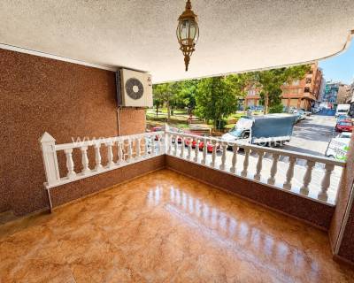 Wohnung - Verkauf - Torrevieja - Torrevieja
