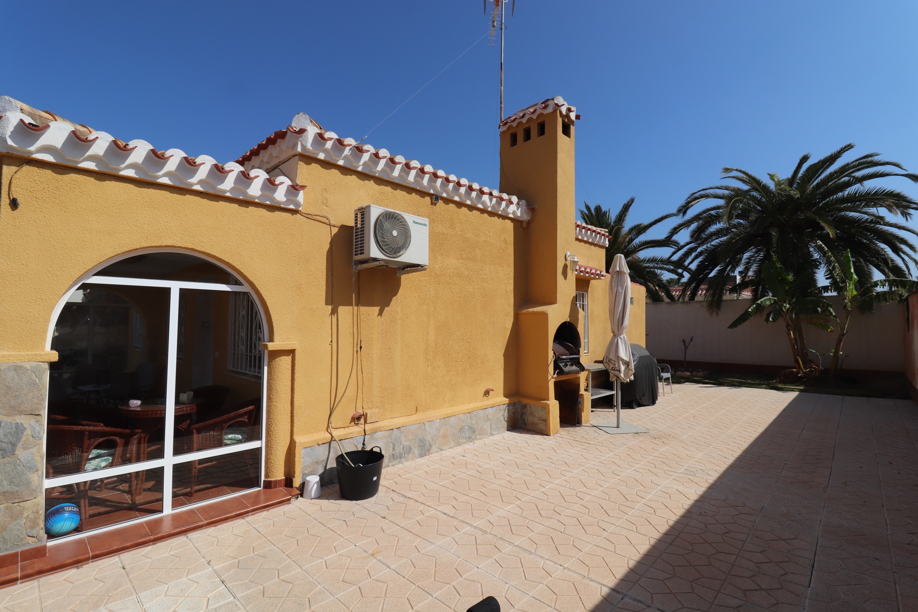 PCE-1369: Villa for sale in Torrevieja