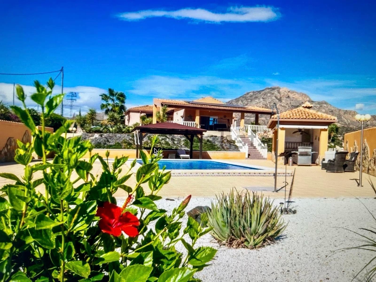 PCE-1455: Country Property for sale in Albatera