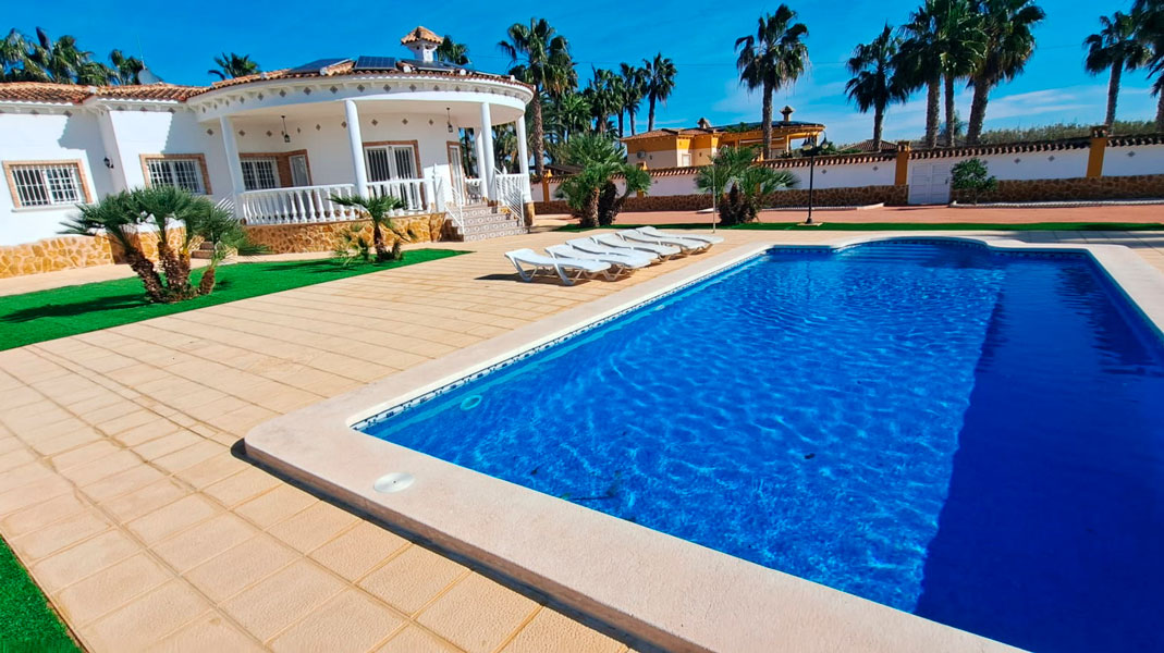 PCE-1459: Country Property for sale in Catral
