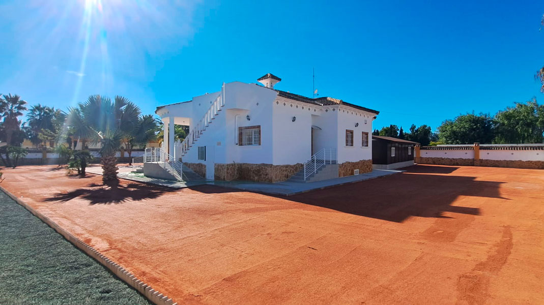 PCE-1460: Country Property for sale in Catral